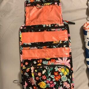 Vera Bradley Travel Case Gently Used Smoke free home